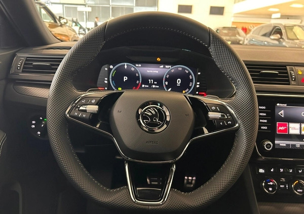 Skoda Superb cena 201990 przebieg: 1, rok produkcji 2024 z Kętrzyn małe 667